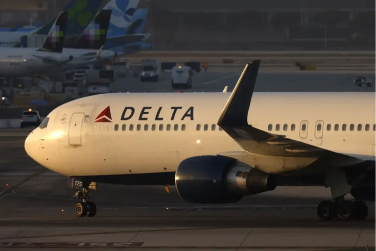 Delta Flight DL275 Diverted LAX: The $6M Engine Flaw Exposed