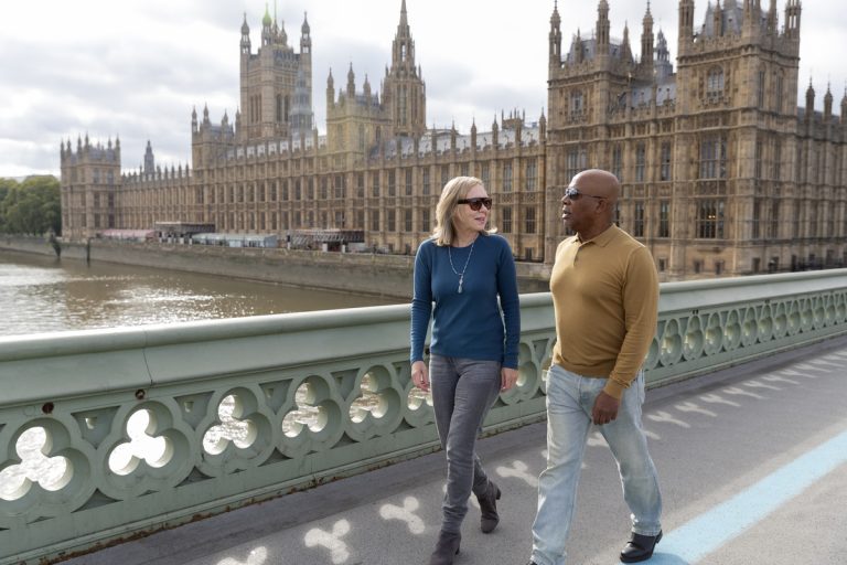 Rowdy Oxford Integris: Simple style meets innovation